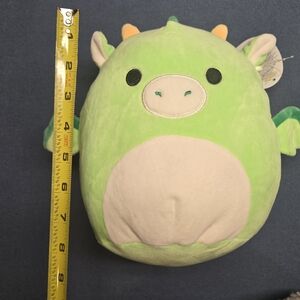 NWT Dexter the 7" Dragon is a green Squishmallow from the Adventure Squad.